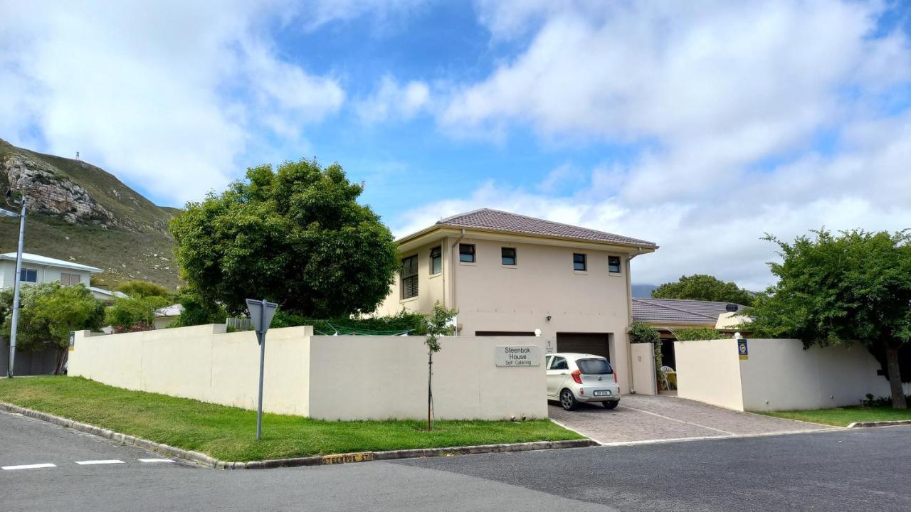 Steenbok House 赫曼努斯 外观 照片